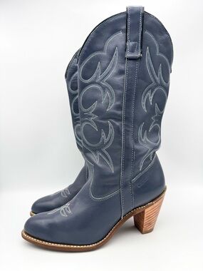 Vintage Capezio Western Cowboy Boots Blue Leather Tall Embroidered Women’s 8.5 M